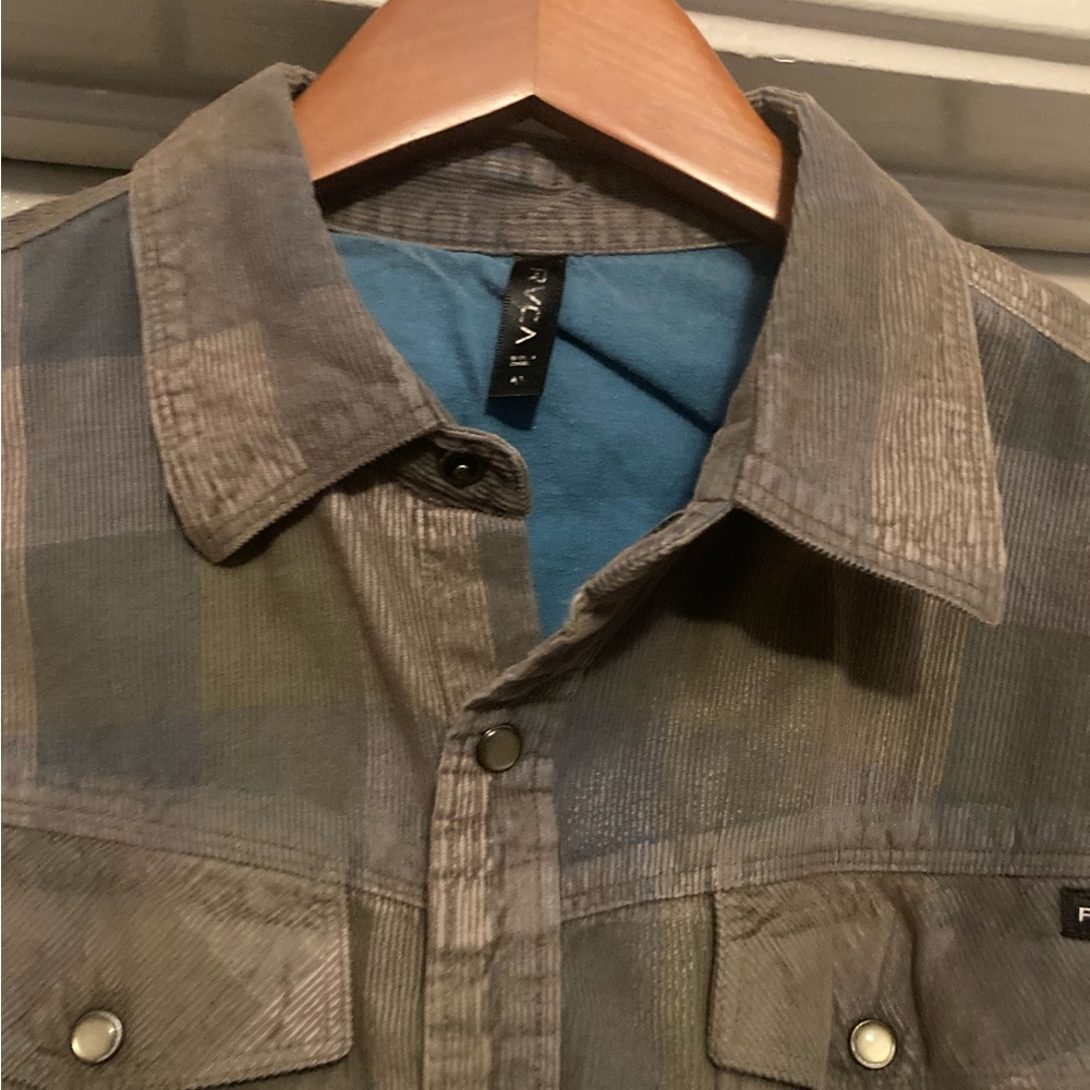 3 shirts all size medium
